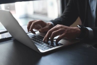 5 Notebook Harga 8 Jutaan Terbaik 2020