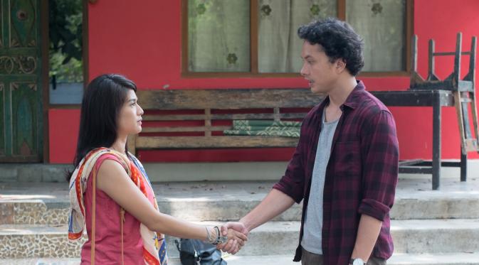 Nostalgia yang Elegan dalam Film AADC 2